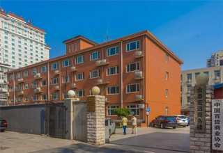 江阴墙布压花机生产